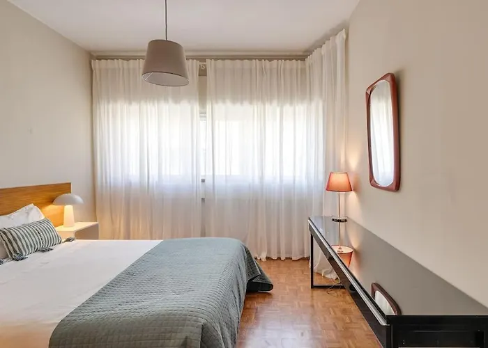 Julio Dinis Studio